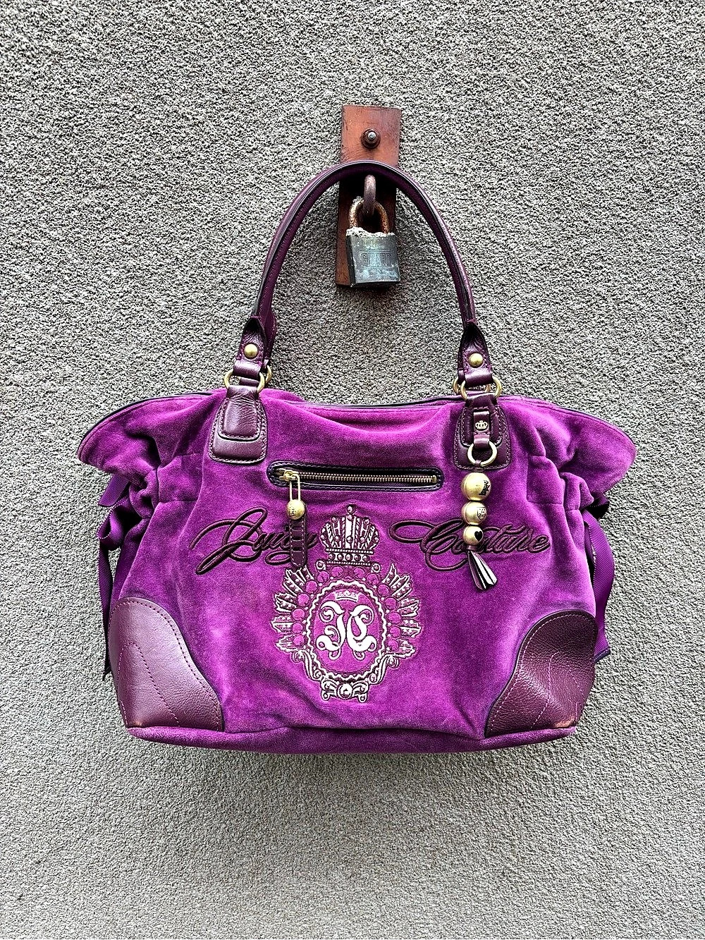 Juicy Couture Y2K Vintage Daydreamer Crest Velour Tote Bag Purple